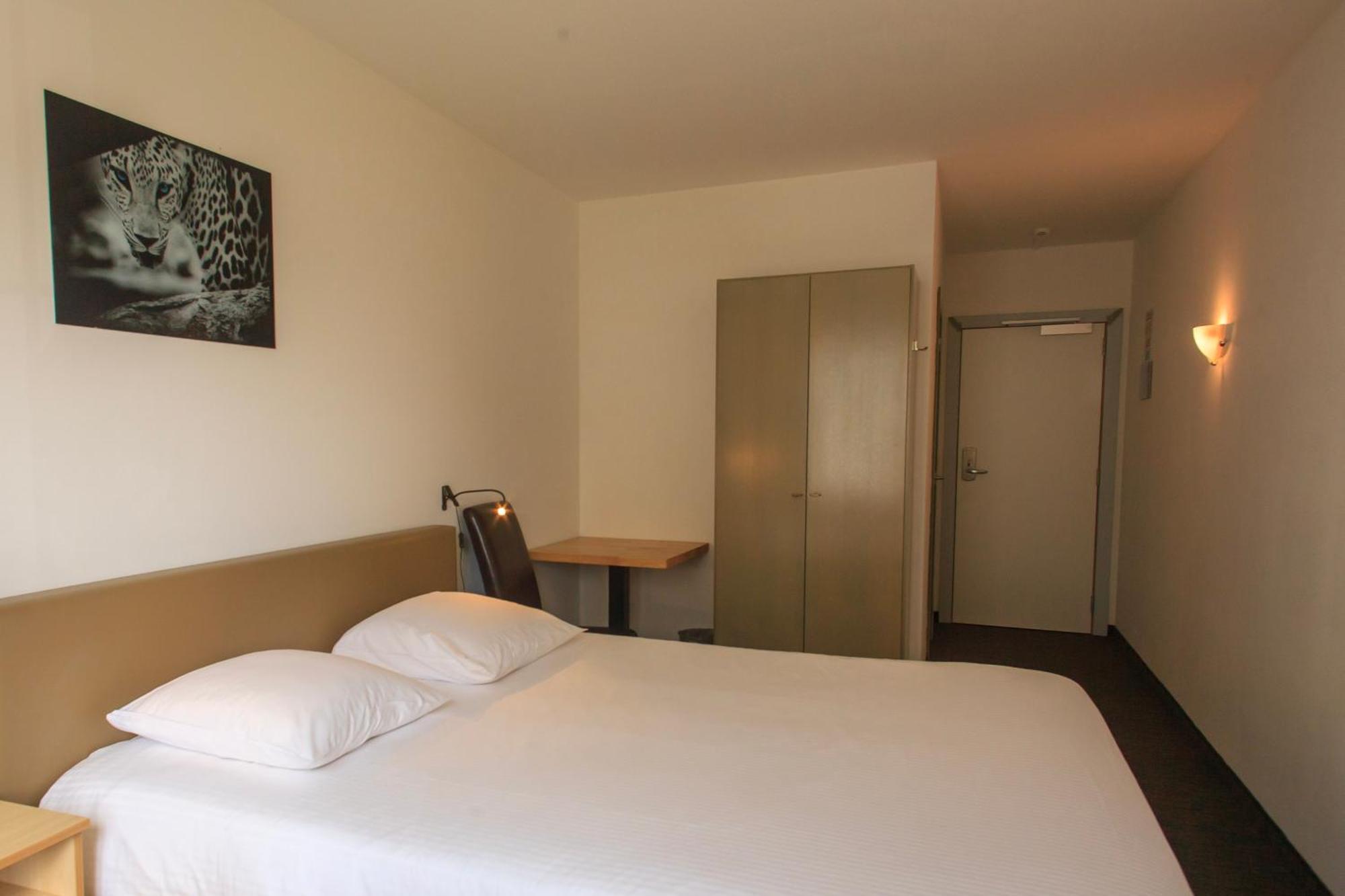St-Janshof Hotel วาเรเก็ม ภายนอก รูปภาพ